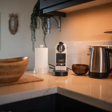 Modern And Cozy Designer In Relaxing Environment Apartamento