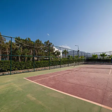 Modern And Cozy Designer In Relaxing Environment Kyrenia (Northern Cyprus)