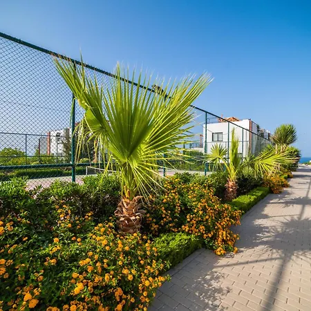 Modern And Cozy Designer In Relaxing Environment Kyrenia (Northern Cyprus)