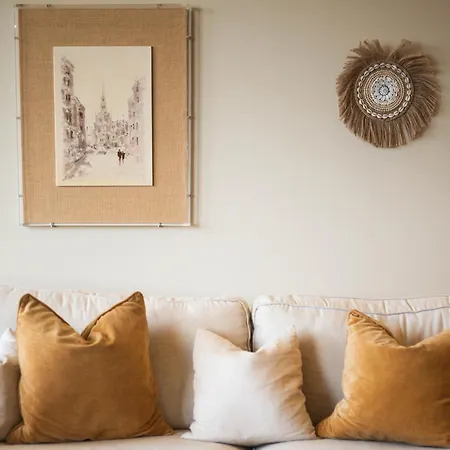 Modern And Cozy Designer In Relaxing Environment Apartman *
