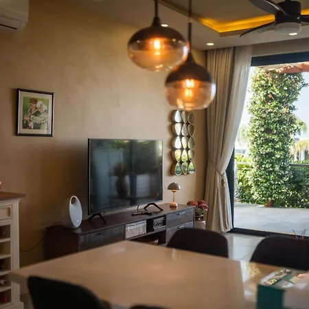 Apartman Modern And Cozy Designer In Relaxing Environment Kerínia